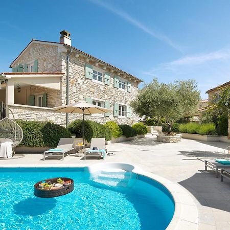 Residence Pietre D'Istria - With Private Service Burići Εξωτερικό φωτογραφία