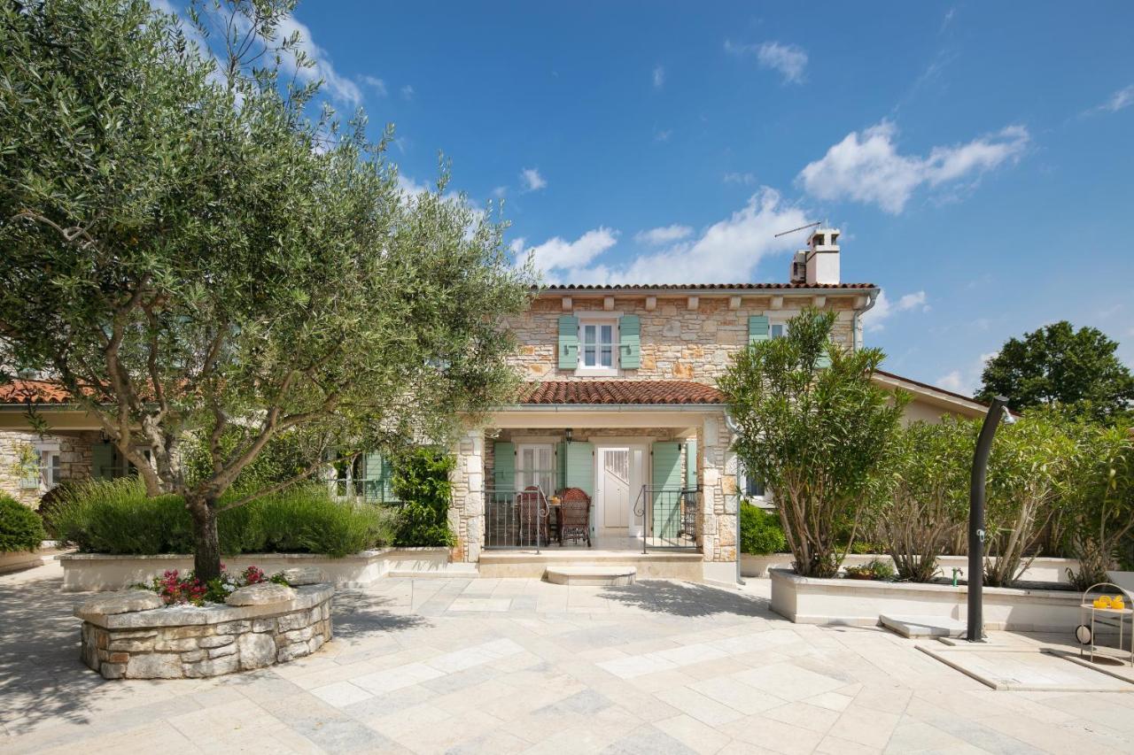 Residence Pietre D'Istria - With Private Service Burići Εξωτερικό φωτογραφία